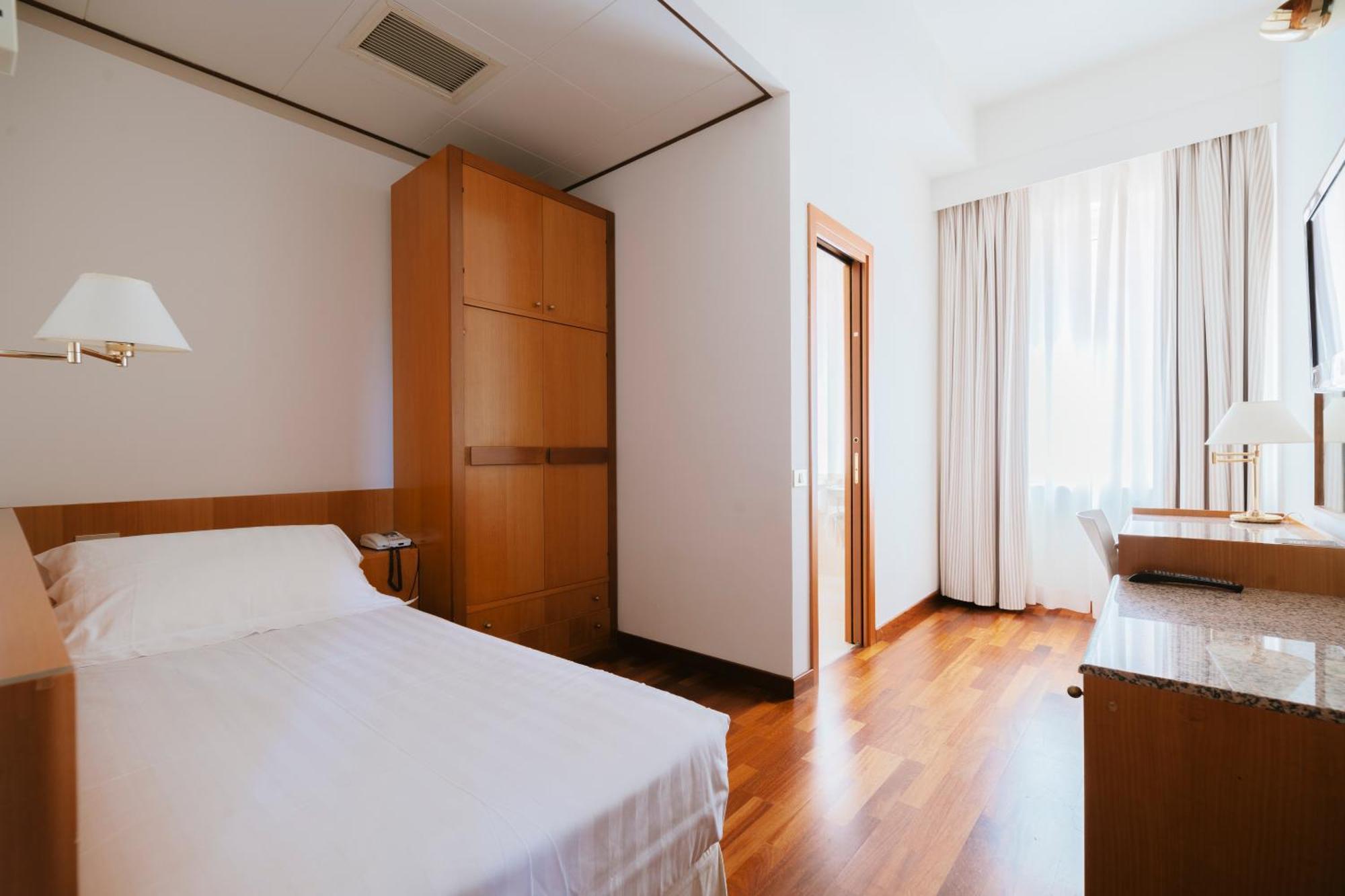 Hotel Miramare Civitanova Marche Esterno foto