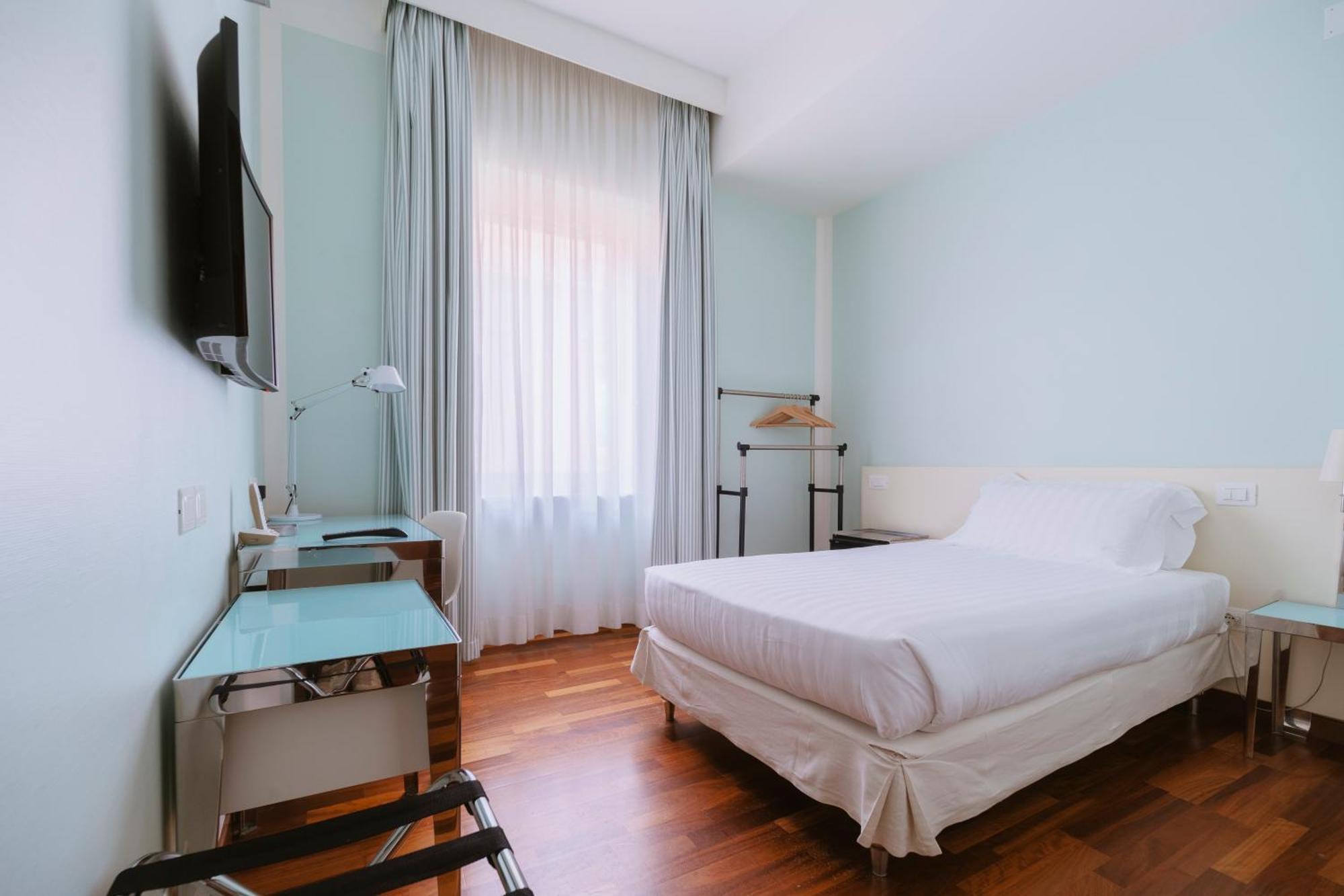 Hotel Miramare Civitanova Marche Esterno foto